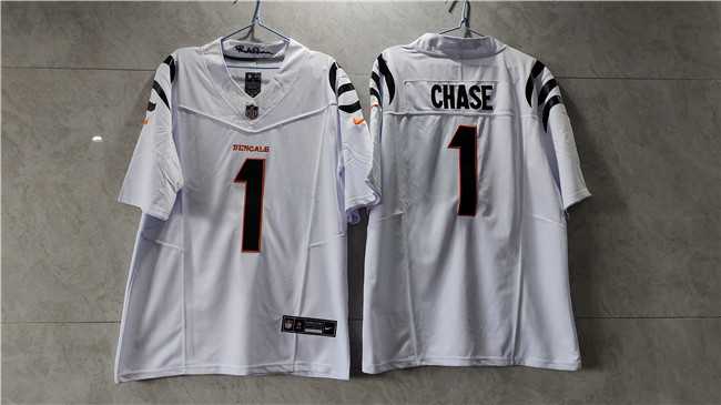 Mens Cincinnati Bengals #1 JaMarr Chase White 2023 F.U.S.E. Vapor Untouchable Limited Stitched Jersey